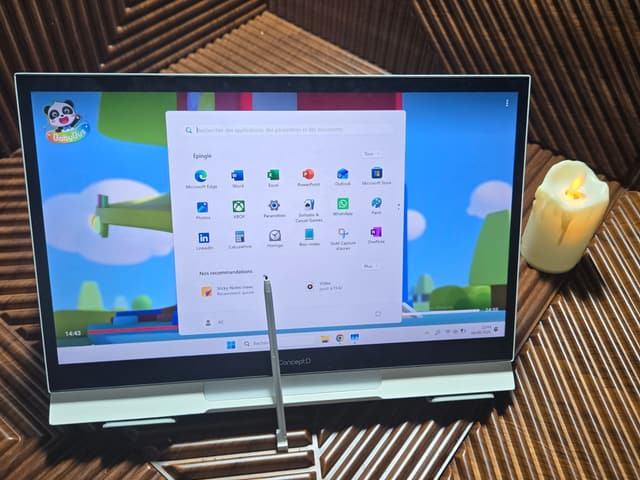 Acer ConceptD CC314-72G, photo réelle