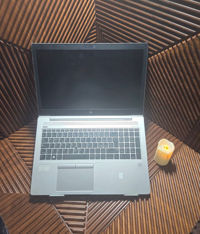 HP EliteBook 755 G5, صورة حقيقية