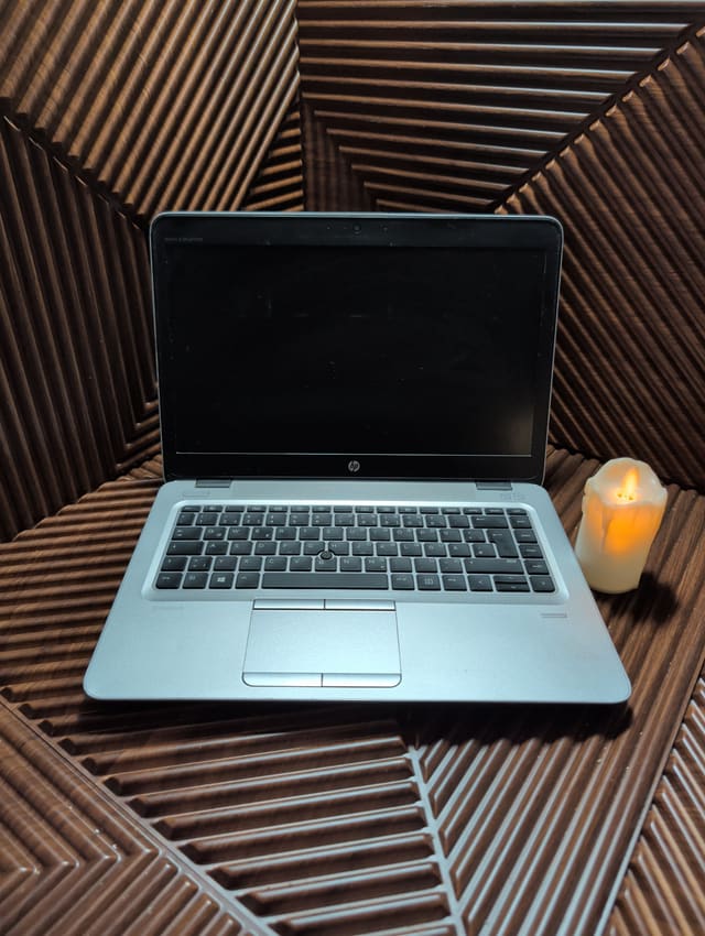 HP EliteBook 840 G3, صورة حقيقية