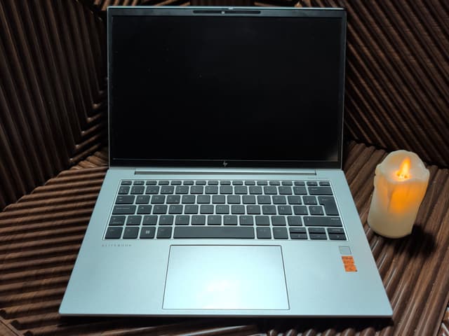 HP EliteBook 845 14 G9, photo réelle
