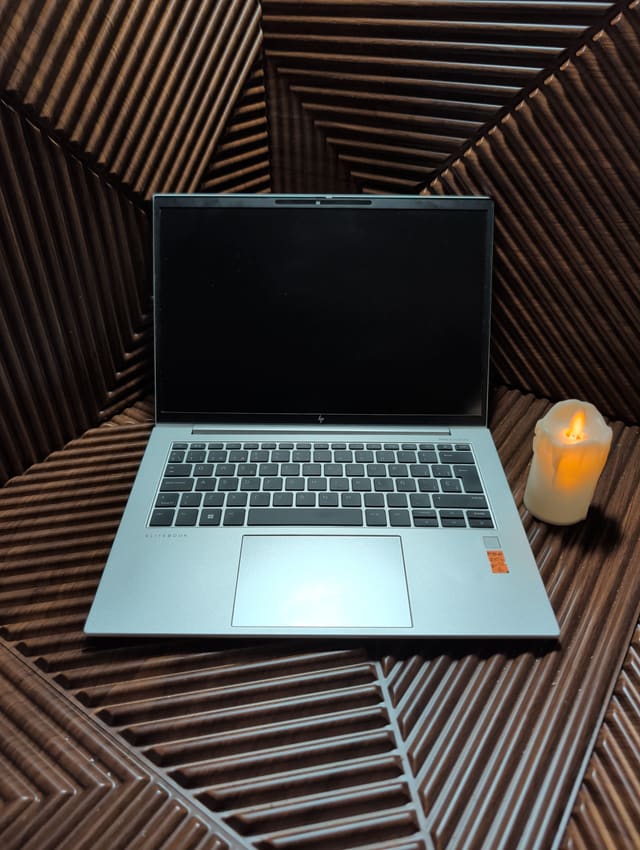 HP EliteBook 845 14 G9, صورة حقيقية