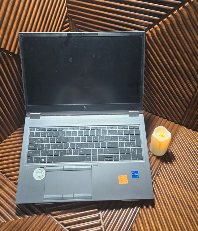 HP ZBook Fury 15 G8, صورة حقيقية