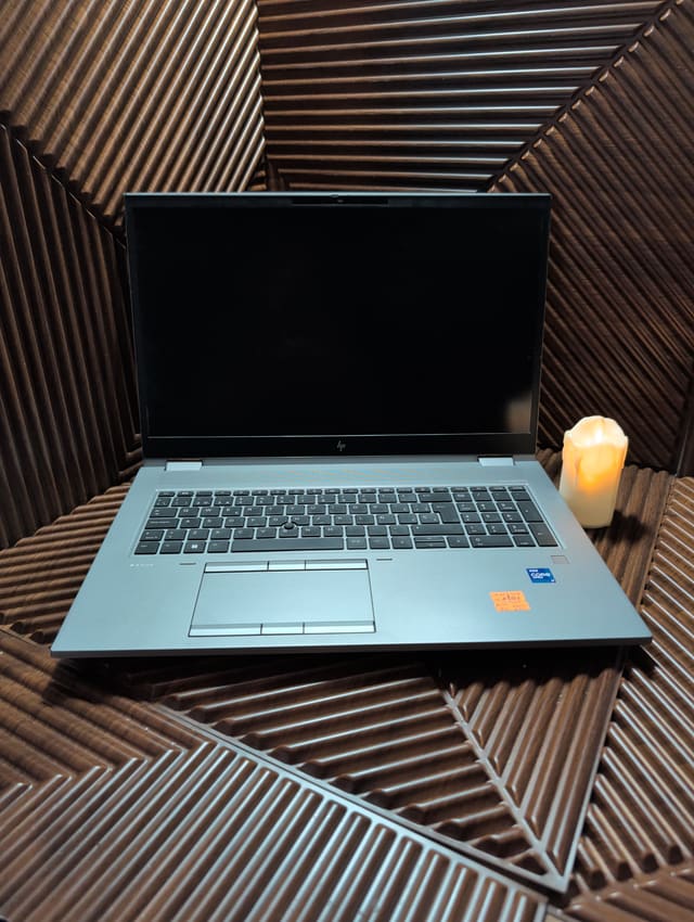 HP ZBook Fury 17 G8, صورة حقيقية